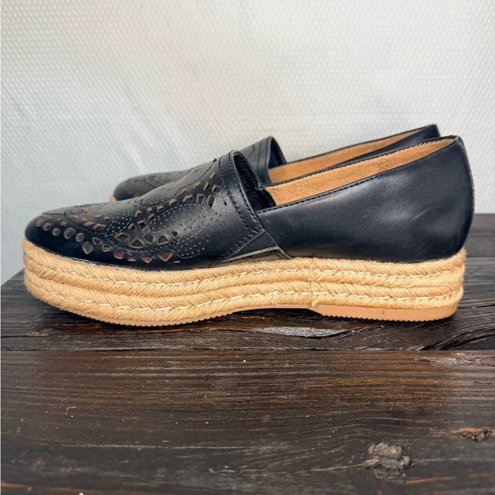 Naturalizer Thea Black Espadrille Loafers with Cutout Design